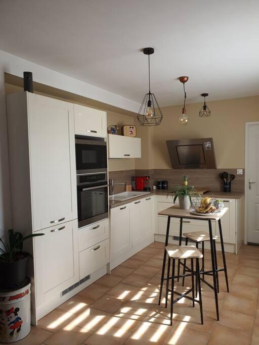 Villa Familiale Avec Spa Et Sauna Saint-Antonin-de-Sommaire Exteriör bild
